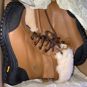 UGG Adirondack Snow Boot